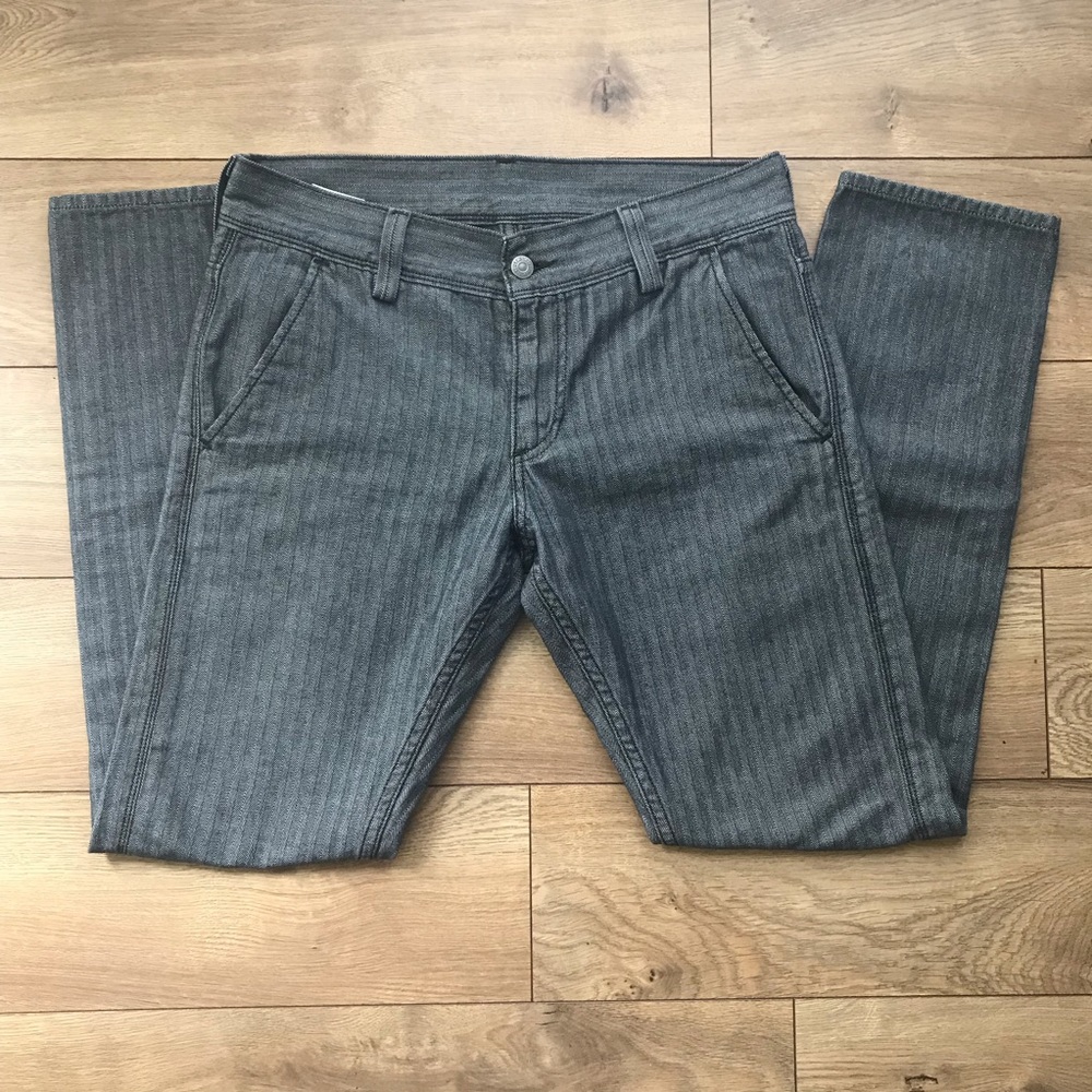 32x32 Levi Skinny Pinstripe Jeans